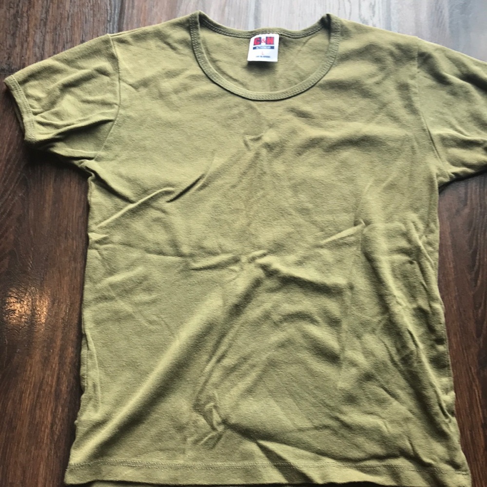 green shirt